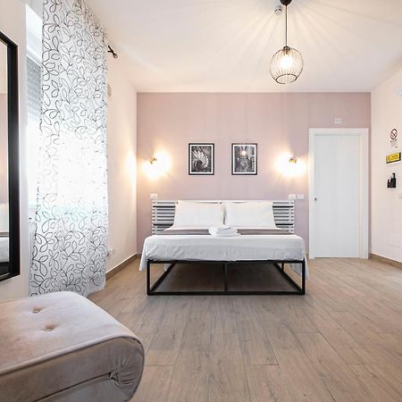 Domina Guest House Fiumicino Ngoại thất bức ảnh