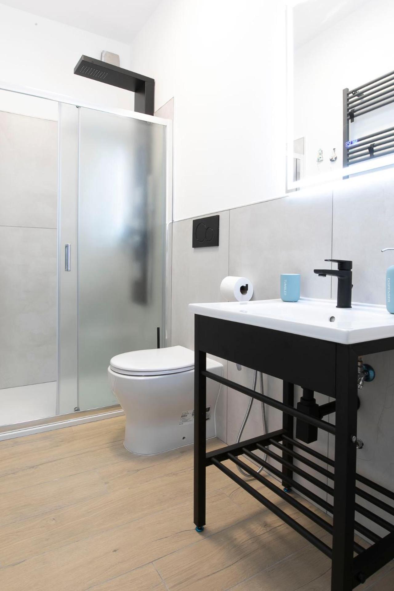 Domina Guest House Fiumicino Ngoại thất bức ảnh
