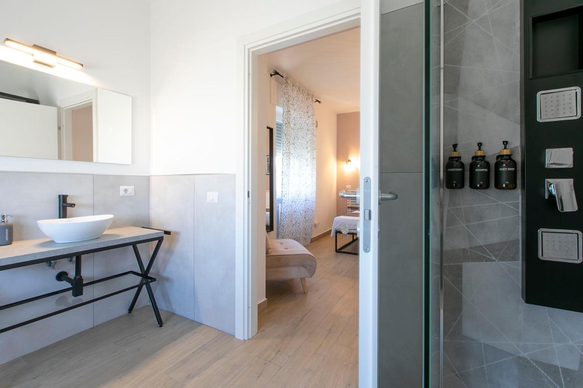 Domina Guest House Fiumicino Ngoại thất bức ảnh